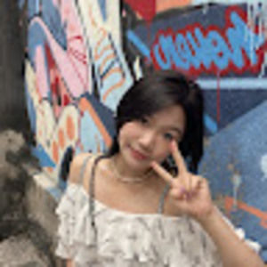 Meet your Posher, Xiaoying